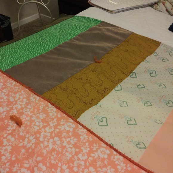 2259 Hand Crafted Throw - Picture 8 of 11